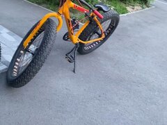 Bicicleta fat bik cu frana pe disc